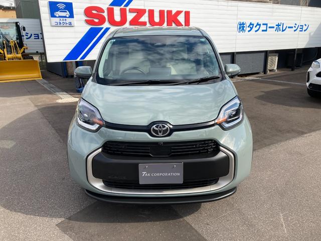 シエンタ ハイブリッドＺ　４ＷＤ５人　１０．５インチ純正ディスプレイオーディオ　ステアリングヒーター　純正室内カーテンセット＆ＦＵＮＦＵＮシートカバー　後方オートブレーキ　走行中視聴キット　両席シートヒーター　アドバンストパーク（3枚目）