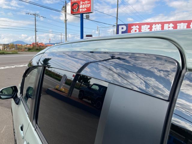 シエンタ ハイブリッドＺ　４ＷＤ５人　１０．５インチ純正ディスプレイオーディオ　ステアリングヒーター　純正室内カーテンセット＆ＦＵＮＦＵＮシートカバー　後方オートブレーキ　走行中視聴キット　両席シートヒーター　アドバンストパーク（15枚目）