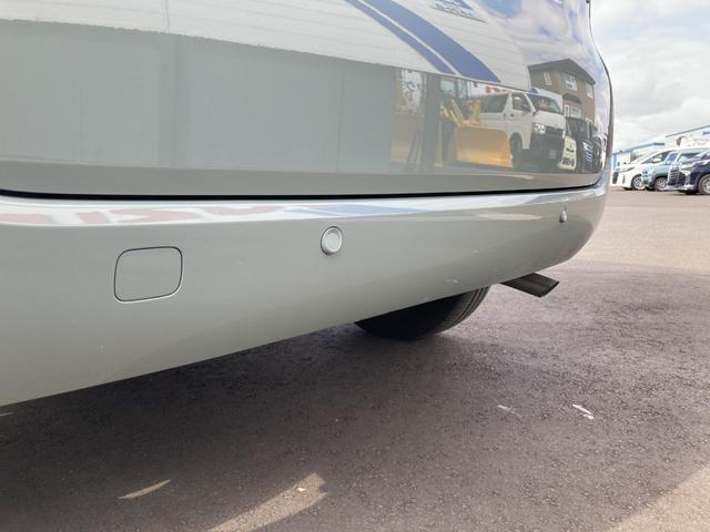 シエンタ ハイブリッドＺ　４ＷＤ５人　１０．５インチ純正ディスプレイオーディオ　ステアリングヒーター　純正室内カーテンセット＆ＦＵＮＦＵＮシートカバー　後方オートブレーキ　走行中視聴キット　両席シートヒーター　アドバンストパーク（17枚目）