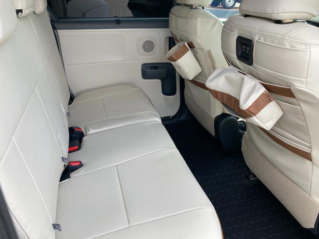 シエンタ ハイブリッドＺ　４ＷＤ５人　１０．５インチ純正ディスプレイオーディオ　ステアリングヒーター　純正室内カーテンセット＆ＦＵＮＦＵＮシートカバー　後方オートブレーキ　走行中視聴キット　両席シートヒーター　アドバンストパーク（29枚目）