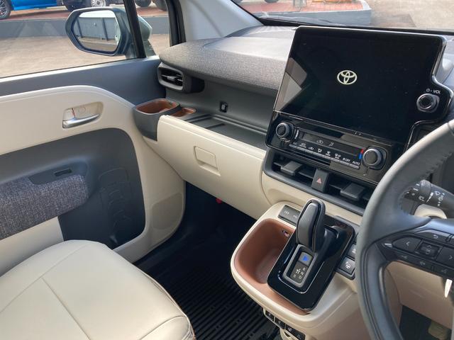 シエンタ ハイブリッドＺ　４ＷＤ５人　１０．５インチ純正ディスプレイオーディオ　ステアリングヒーター　純正室内カーテンセット＆ＦＵＮＦＵＮシートカバー　後方オートブレーキ　走行中視聴キット　両席シートヒーター　アドバンストパーク（34枚目）