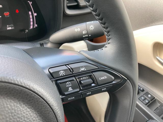 シエンタ ハイブリッドＺ　４ＷＤ５人　１０．５インチ純正ディスプレイオーディオ　ステアリングヒーター　純正室内カーテンセット＆ＦＵＮＦＵＮシートカバー　後方オートブレーキ　走行中視聴キット　両席シートヒーター　アドバンストパーク（37枚目）