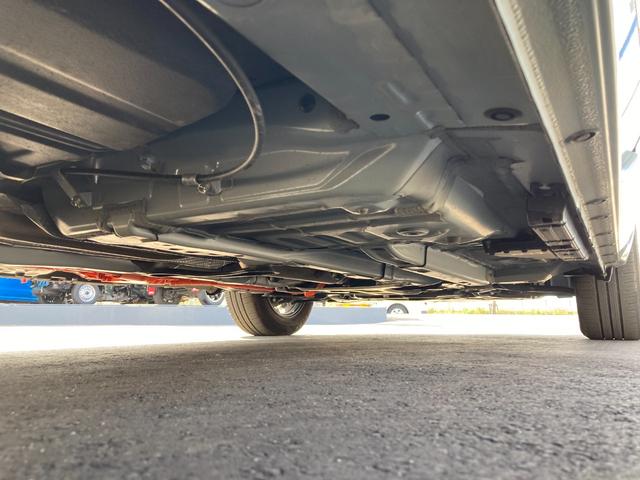 シエンタ ハイブリッドＺ　４ＷＤ５人　１０．５インチ純正ディスプレイオーディオ　ステアリングヒーター　純正室内カーテンセット＆ＦＵＮＦＵＮシートカバー　後方オートブレーキ　走行中視聴キット　両席シートヒーター　アドバンストパーク（55枚目）