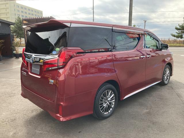 アルファードハイブリッド エグゼクティブラウンジS 4WD 7人 本州仕入れ 9.2インチ純正SDナビ(Blu-ray DVD Bluetooth)12.1インチフリップダウンモニター ETC2.0 デジタルインナーミラー ブラインドスポットモニター(6枚目)