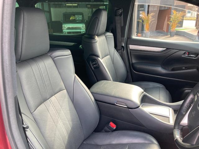 アルファードハイブリッド エグゼクティブラウンジS 4WD 7人 本州仕入れ 9.2インチ純正SDナビ(Blu-ray DVD Bluetooth)12.1インチフリップダウンモニター ETC2.0 デジタルインナーミラー ブラインドスポットモニター(38枚目)