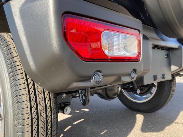 ジムニー ＸＣ　４ＷＤ　５型　登録済未使用車　ＬＥＤヘッドライト　アイドリングストップ　シートヒーター　Ｒｒスモークガラス（15枚目）
