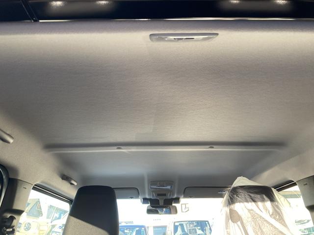 ジムニー ＸＣ　４ＷＤ　５型　登録済未使用車　ＬＥＤヘッドライト　アイドリングストップ　シートヒーター　Ｒｒスモークガラス（20枚目）