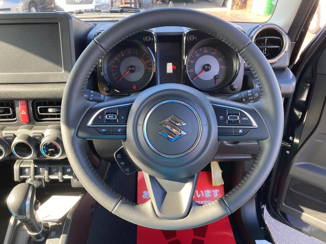 ジムニー ＸＣ　４ＷＤ　５型　登録済未使用車　ＬＥＤヘッドライト　アイドリングストップ　シートヒーター　Ｒｒスモークガラス（27枚目）