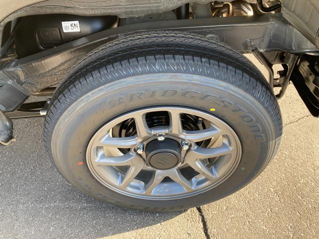 ジムニー ＸＣ　４ＷＤ　５型　登録済未使用車　ＬＥＤヘッドライト　アイドリングストップ　シートヒーター　Ｒｒスモークガラス（45枚目）