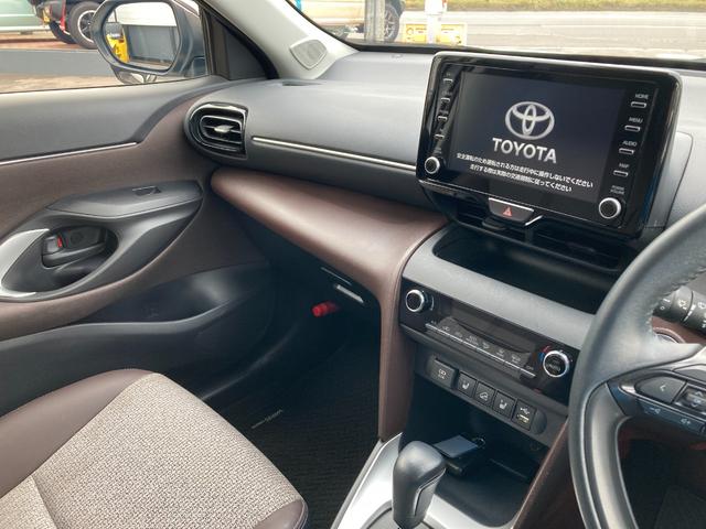 ヤリスクロス ハイブリッドＺ　４ＷＤ　寒冷地仕様　ＬＥＤヘッドランプ　８インチディスプレイオーディオ　ブラインドスポットモニター　パワーシート　シートヒーター　ハンズフリーパワーバックドア　ラゲッジルームアクセサリーコンセント（29枚目）