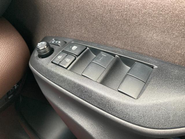 ヤリスクロス ハイブリッドＺ　４ＷＤ　寒冷地仕様　ＬＥＤヘッドランプ　８インチディスプレイオーディオ　ブラインドスポットモニター　パワーシート　シートヒーター　ハンズフリーパワーバックドア　ラゲッジルームアクセサリーコンセント（35枚目）