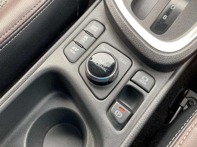 ヤリスクロス ハイブリッドＺ　４ＷＤ　寒冷地仕様　ＬＥＤヘッドランプ　８インチディスプレイオーディオ　ブラインドスポットモニター　パワーシート　シートヒーター　ハンズフリーパワーバックドア　ラゲッジルームアクセサリーコンセント（39枚目）