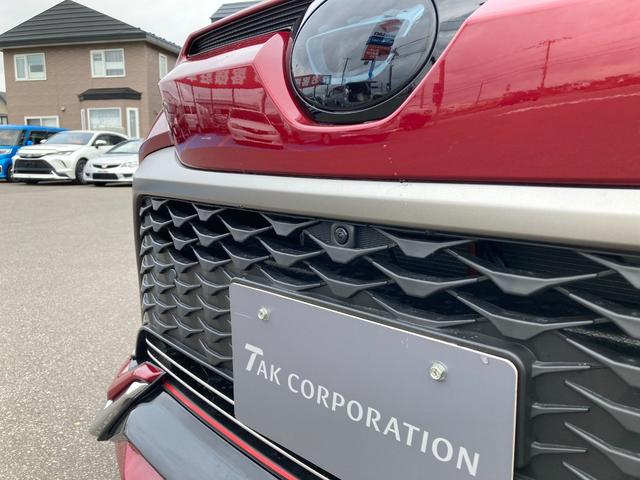 カローラクロス ハイブリッド　Ｚ　４ＷＤ　本州仕入れ　モデリスタエアロ　１０．５インチディスプレイオーディオ　パノラマルーフ　シートヒーター　寒冷地仕様　トヨタチームメイト　おくだけ充電　２カメラドラレコ　ＥＴＣ２．０（12枚目）