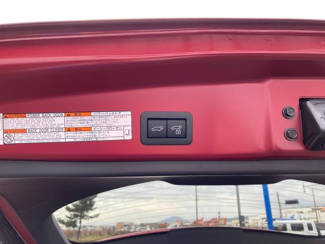 カローラクロス ハイブリッド　Ｚ　４ＷＤ　本州仕入れ　モデリスタエアロ　１０．５インチディスプレイオーディオ　パノラマルーフ　シートヒーター　寒冷地仕様　トヨタチームメイト　おくだけ充電　２カメラドラレコ　ＥＴＣ２．０（25枚目）