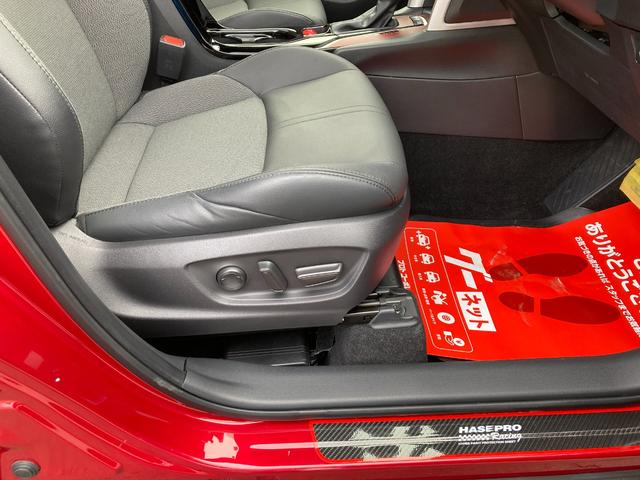 カローラクロス ハイブリッド　Ｚ　４ＷＤ　本州仕入れ　モデリスタエアロ　１０．５インチディスプレイオーディオ　パノラマルーフ　シートヒーター　寒冷地仕様　トヨタチームメイト　おくだけ充電　２カメラドラレコ　ＥＴＣ２．０（34枚目）