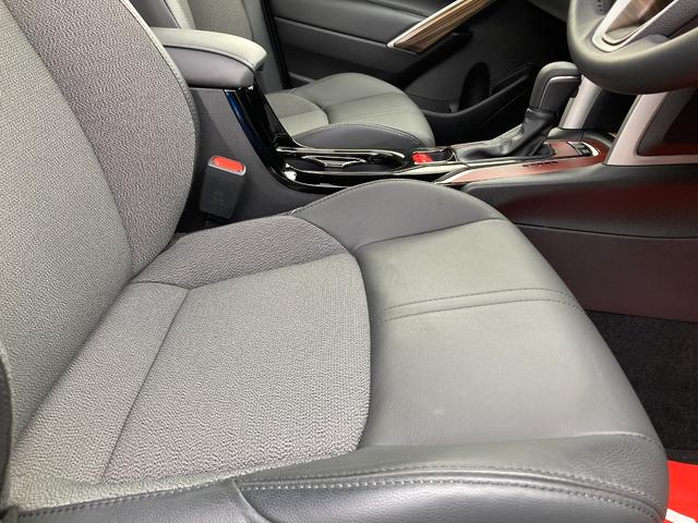 カローラクロス ハイブリッド　Ｚ　４ＷＤ　本州仕入れ　モデリスタエアロ　１０．５インチディスプレイオーディオ　パノラマルーフ　シートヒーター　寒冷地仕様　トヨタチームメイト　おくだけ充電　２カメラドラレコ　ＥＴＣ２．０（35枚目）