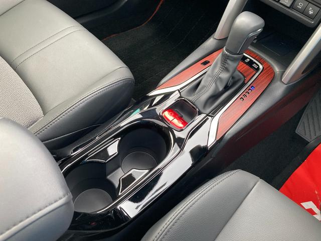 カローラクロス ハイブリッド　Ｚ　４ＷＤ　本州仕入れ　モデリスタエアロ　１０．５インチディスプレイオーディオ　パノラマルーフ　シートヒーター　寒冷地仕様　トヨタチームメイト　おくだけ充電　２カメラドラレコ　ＥＴＣ２．０（46枚目）