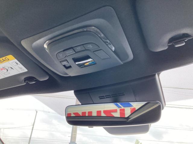 カローラクロス ハイブリッド　Ｚ　４ＷＤ　本州仕入れ　モデリスタエアロ　１０．５インチディスプレイオーディオ　パノラマルーフ　シートヒーター　寒冷地仕様　トヨタチームメイト　おくだけ充電　２カメラドラレコ　ＥＴＣ２．０（56枚目）