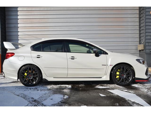 WRX STI STI タイプS 後期モデル ワンオーナー アドバンスセーフティPKG レカロシート 大型リヤスポイラー STIフルエアロ 19インチアルミホイール モノブロック6POTキャリパー(7枚目)