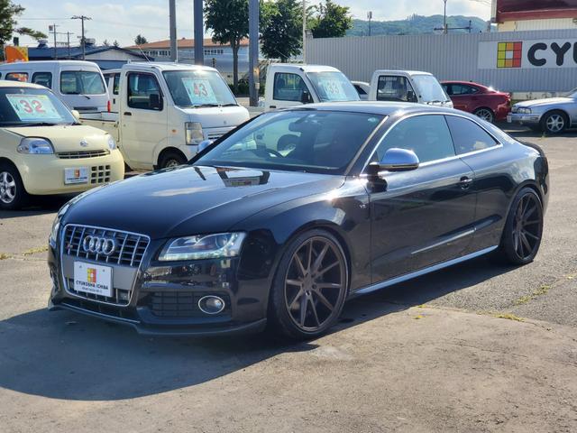 Ｓ５ ベースグレード　４ＷＤ　ＶＯＳＳＥＮ２０インチＡＷ　ＧＡＲＢＩＮＯフロントリップ　ローダウン　ＥＴＣ　パドルシフト　社外マフラーカッター　地デジ　バックカメラ　シートヒーター（12枚目）