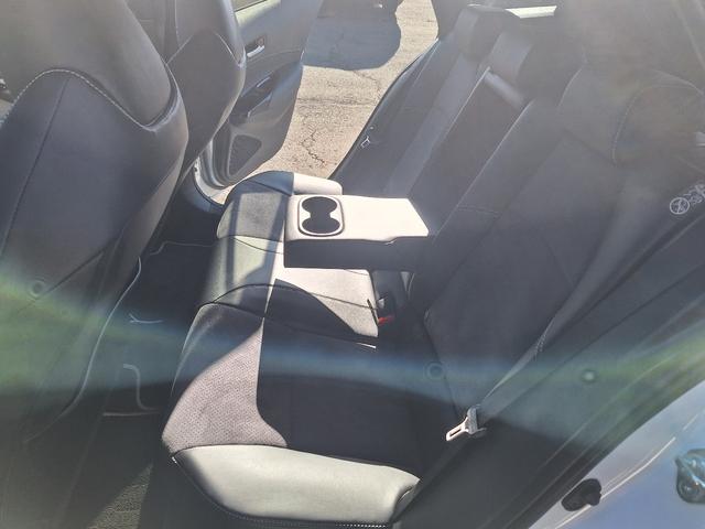 カローラツーリング アクティブスポーツ　４ＷＤ　寒冷地仕様　法人ワンオーナー　純正エンジンスターター　ｂｌｕｅｔｏｏｔｈ　バックカメラ　ＥＴＣ　ディスプレイオーディオ　地デジ　スマートキー　アイドリングストップ　ステアリング／シートヒーター（28枚目）