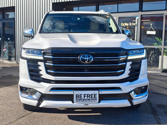 ランドクルーザー ＺＸ　モデリスタフルエアロ・モデリスタ２１インチホイール・コネクティッドナビ・リアシートエンターテイメントシステム・クルーボックス・ＩＴＳコネクト・空気圧センサー・リアデフ・ルーフレール・ドライブレコーダー（3枚目）