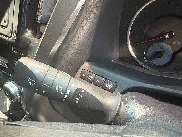 ヴェルファイア (9枚目)