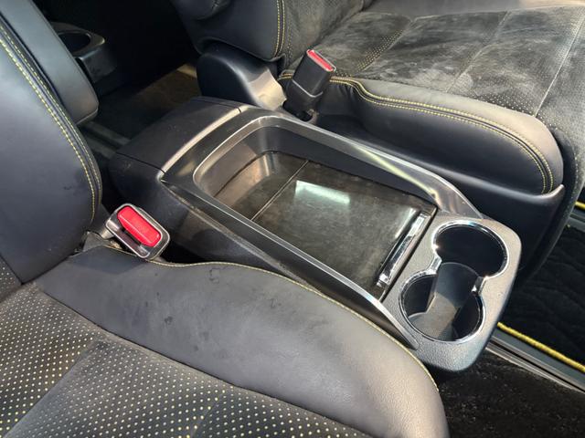 ヴェルファイア (21枚目)