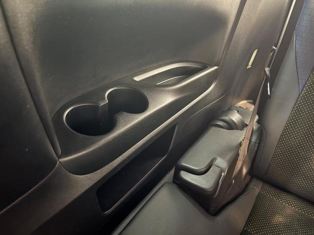 ヴェルファイア (30枚目)