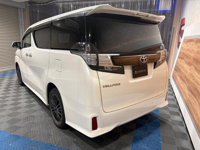 ヴェルファイア (38枚目)