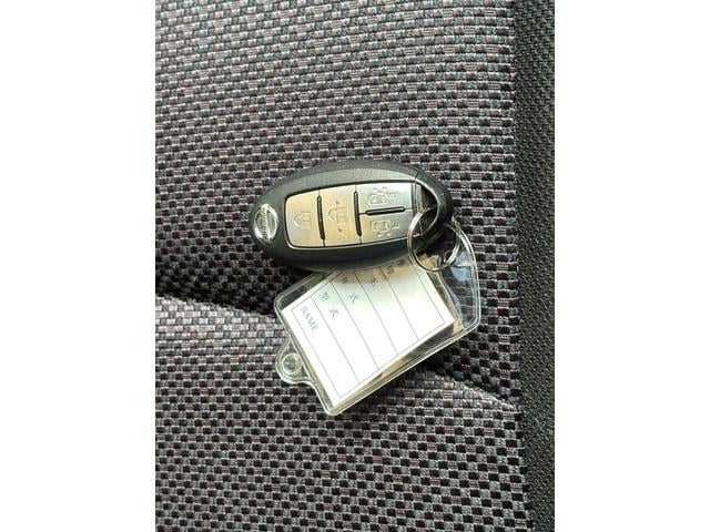 セレナ 　ドライブレコーダー　ＥＴＣ　バックカメラ　ナビ　ＴＶ　両側電動スライドドア　オートライト　スマートキー　アイドリングストップ　電動格納ミラー　３列シート　ＣＶＴ　アルミホイール（45枚目）