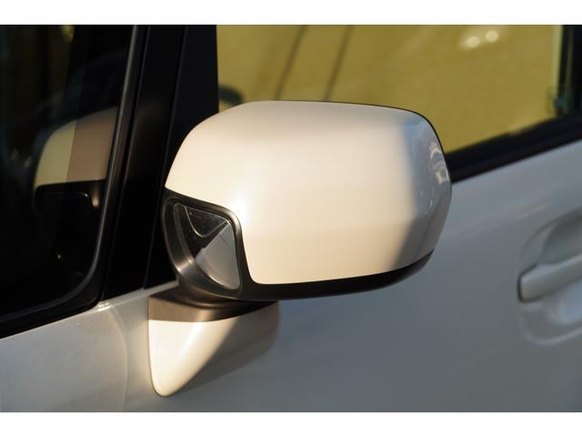 N-BOX G・Lパッケージ アイスト Sキー Wエアバック パワーウインド セキュリティアラーム 4WD AAC ABS PS エアバック ベンチシート 衝突安全ボディ キーレスキー 横滑防止(9枚目)