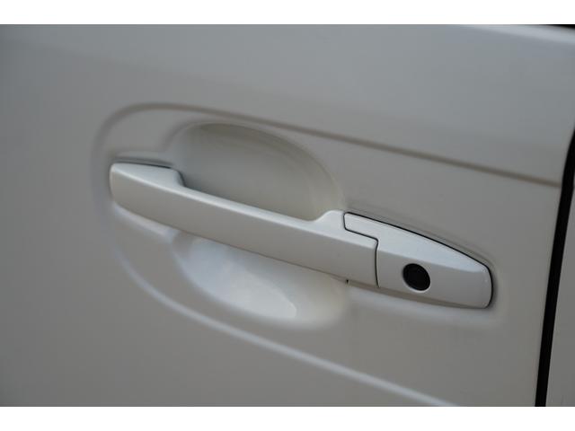 N-BOX G・Lパッケージ アイスト Sキー Wエアバック パワーウインド セキュリティアラーム 4WD AAC ABS PS エアバック ベンチシート 衝突安全ボディ キーレスキー 横滑防止(13枚目)