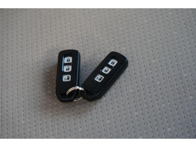 N-BOX G・Lパッケージ アイスト Sキー Wエアバック パワーウインド セキュリティアラーム 4WD AAC ABS PS エアバック ベンチシート 衝突安全ボディ キーレスキー 横滑防止(54枚目)