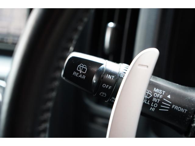 デリカＤ：５ Ｇ　パワーパッケージ　助手席エアバッグ　インテリジェントキー　切替式４ＷＤ　オートクルーズコントロール　衝突安全ボディ　デュアルエアコン　運転席エアバック　ＡＳＣ　３列シート　キーフリー　ＡＢＳ　フルフラット　パワステ（22枚目）