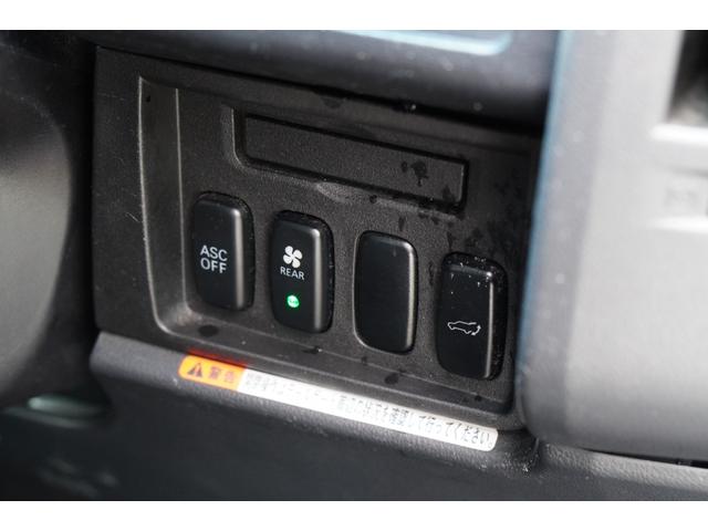 デリカＤ：５ Ｇ　パワーパッケージ　助手席エアバッグ　インテリジェントキー　切替式４ＷＤ　オートクルーズコントロール　衝突安全ボディ　デュアルエアコン　運転席エアバック　ＡＳＣ　３列シート　キーフリー　ＡＢＳ　フルフラット　パワステ（34枚目）