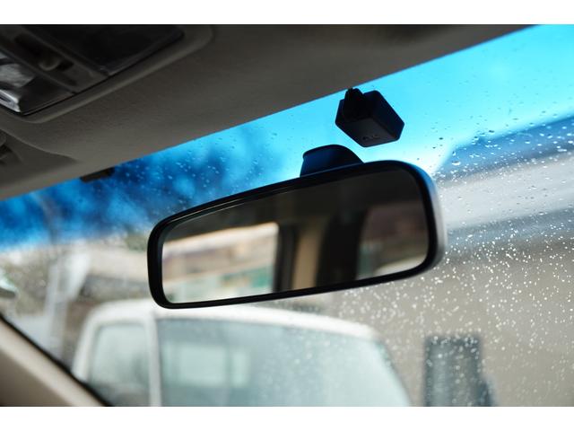 デリカＤ：５ Ｇ　パワーパッケージ　助手席エアバッグ　インテリジェントキー　切替式４ＷＤ　オートクルーズコントロール　衝突安全ボディ　デュアルエアコン　運転席エアバック　ＡＳＣ　３列シート　キーフリー　ＡＢＳ　フルフラット　パワステ（36枚目）