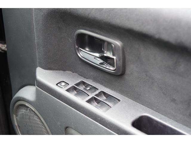 デリカＤ：５ Ｇ　パワーパッケージ　助手席エアバッグ　インテリジェントキー　切替式４ＷＤ　オートクルーズコントロール　衝突安全ボディ　デュアルエアコン　運転席エアバック　ＡＳＣ　３列シート　キーフリー　ＡＢＳ　フルフラット　パワステ（42枚目）