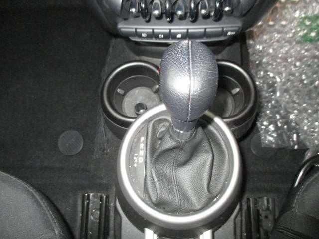 ＭＩＮＩ クーパーＳ　クロスオーバー　オール４　４ＷＤ　オートマ（38枚目）