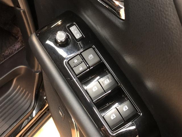 アルファードハイブリッド エグゼクティブラウンジ　インテリジェントクリアランスソナー　地デジＴＶ　両側電動スライドドア　黒革シート　ドライブレコーダー　バックモニタ－　ＬＥＤライト　アイドリングストップ　横滑り防止機能　４ｗｄ　３列シート　Ｐシート（18枚目）