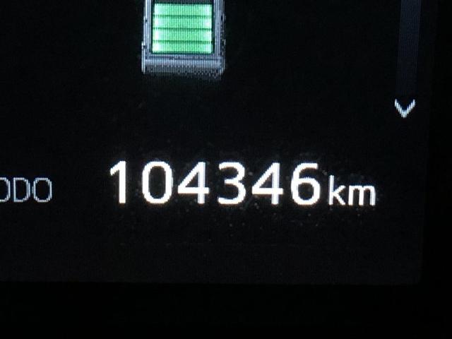 アルファードハイブリッド エグゼクティブラウンジ　インテリジェントクリアランスソナー　地デジＴＶ　両側電動スライドドア　黒革シート　ドライブレコーダー　バックモニタ－　ＬＥＤライト　アイドリングストップ　横滑り防止機能　４ｗｄ　３列シート　Ｐシート（39枚目）