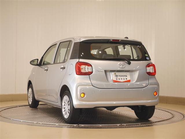 パッソ Ｘ　Ｓ　盗難防止システム　横滑り防止装置　スマートキー　衝突回避支援ブレーキ　キーフリー　ミュージックプレイヤー接続可　寒冷地仕様　アイドリングストップ　４ＷＤ　ベンチシート　ＡＢＳ（3枚目）