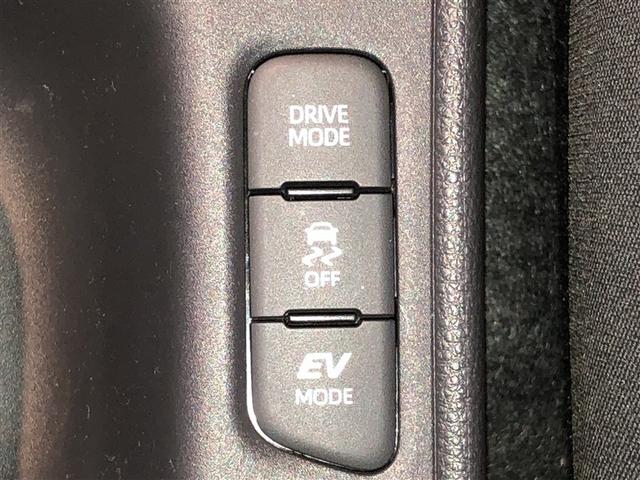 ヤリス ハイブリッドX サイドエアバッグ 盗難防止 VSC クルコン 4WD アイドリングストップ ETC スマートキー 寒冷地仕様 ナビ オートエアコン ミュージックプレイヤー接続可 メモリーナビ キーレス エアバッグ(27枚目)