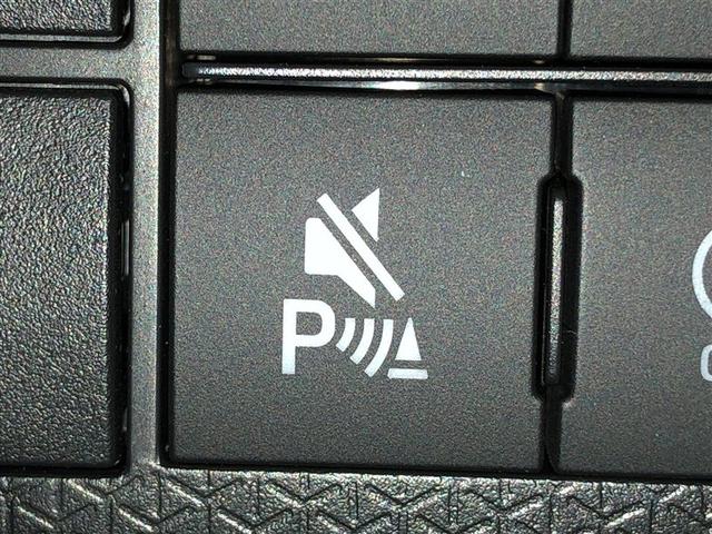 タント ファンクロス 衝突軽減 フルタイム4WD LEDヘッド ESC ベンチシート キーフリー エアコン 盗難防止システム スマートキー アイドリングストップ ABS エアバッグ パワーウィンドウ パワーステアリング(23枚目)