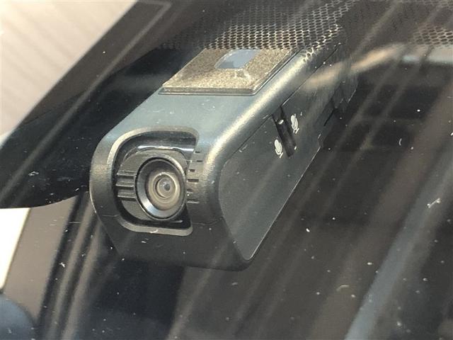 カローラ ハイブリッド　Ｓ　スマートキープッシュスタート　フルセグＴＶ　横滑り防止装置　クルーズコントロール　ＬＥＤライト　バックモニター　盗難防止装置　衝突被害軽減ブレーキ　寒冷地　４ＷＤ　ＥＴＣ　メモリーナビ　アルミホイール（6枚目）