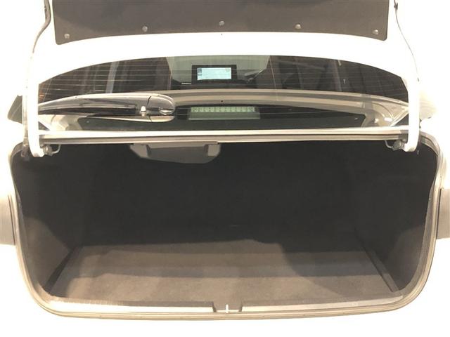 カローラ ハイブリッド　Ｓ　スマートキープッシュスタート　フルセグＴＶ　横滑り防止装置　クルーズコントロール　ＬＥＤライト　バックモニター　盗難防止装置　衝突被害軽減ブレーキ　寒冷地　４ＷＤ　ＥＴＣ　メモリーナビ　アルミホイール（35枚目）