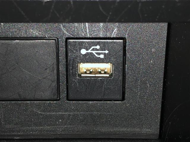 アクア X レンタカーUP クルーズコントロール Bカメラ ナビ 100V電源 横滑り防止装置 オートエアコン 4WD スマートキー ETC ABS エアバッグ サイドエアバッグ 盗難防止システム 寒冷地仕様(32枚目)