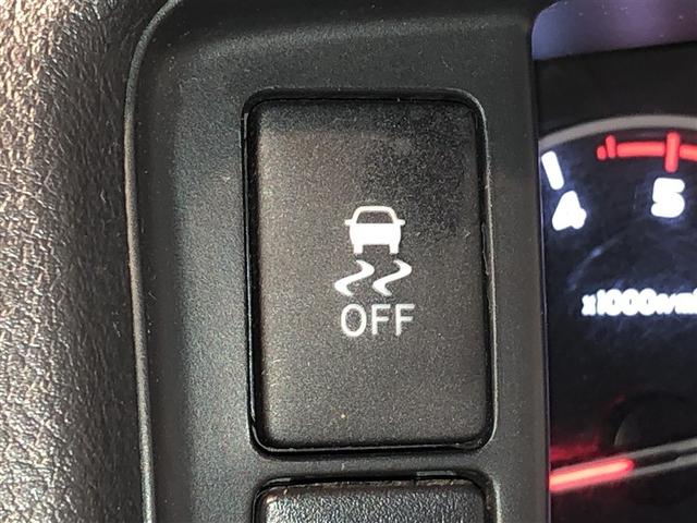 �ԗ��̉���������m����ƁA�����I�Ɏԗ��̐i�s������ۂ悤�Ɏԗ��𐧌䂵�܂��B