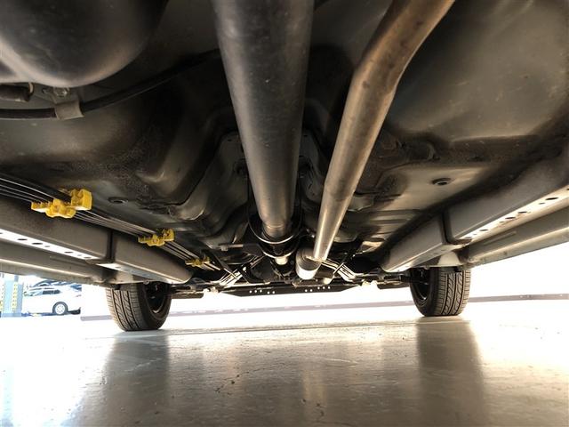 ピクシスエポック Ｘ　ＳＡＩＩＩ　誤発進抑制機能　横滑防止装置　キーレスエントリー　ＬＥＤヘッドライト　ＥＴＣ　アイドリングストップ　４ＷＤ　ナビ　バックカメラ　ＡＢＳ　エアコン　Ｗエアバック　メモリーナビ（9枚目）