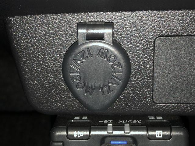 ピクシスエポック Ｘ　ＳＡＩＩＩ　誤発進抑制機能　横滑防止装置　キーレスエントリー　ＬＥＤヘッドライト　ＥＴＣ　アイドリングストップ　４ＷＤ　ナビ　バックカメラ　ＡＢＳ　エアコン　Ｗエアバック　メモリーナビ（25枚目）